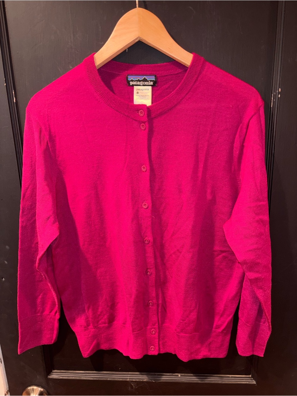 Patagonia Women’s 100% Merino Wool Cardigan Sweater Magenta XL